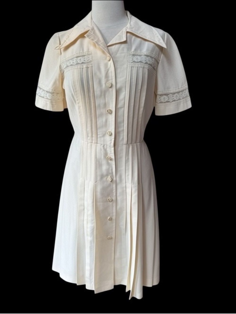 NWOT 1970s does 40s Sears Fashions Cream Lace Inset, Knife Pleats, Gold Leaf But